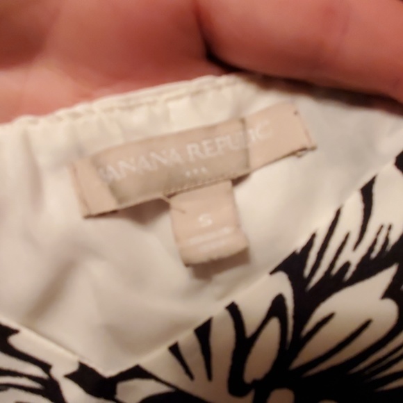 Banana Republic floral lined tank top size Small - Picture 2 of 8